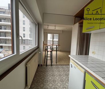 Location Appartement 1 pièce 25m² THONON LES BAINS 74200 - Photo 5