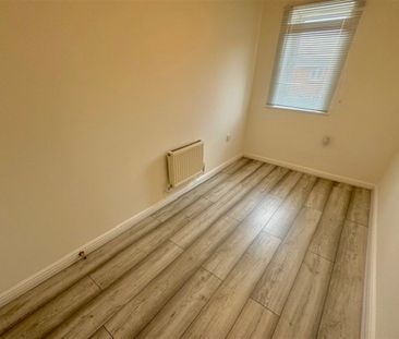 Stranding Street, Eastleigh, SO50 - Photo 4