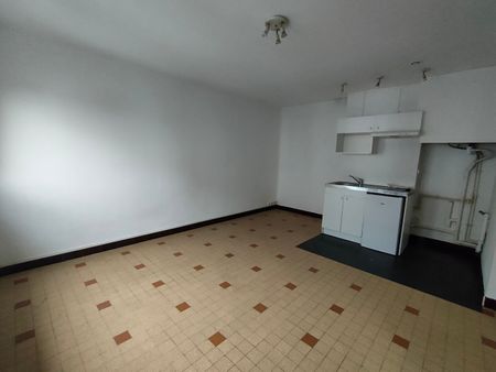 Location Appartement 1 pièce 23m² - Photo 2