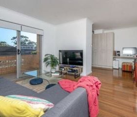 Effortless Modern Living - Photo 4