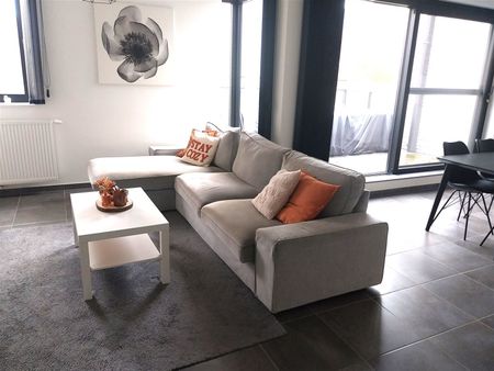 TE HUUR: Appartement met 2 slaapkamers in Heusden! - Foto 2