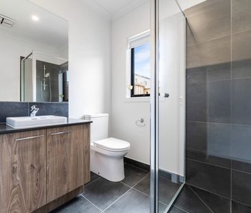 **RECEIVE ONE MONTH FREE RENT, ASK US HOW!! Brand New 4-Bedroom Fam... - Photo 4