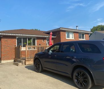 For Lease - 345 Astor Park Unit# Main level, St. Clair, Ontario - Photo 1