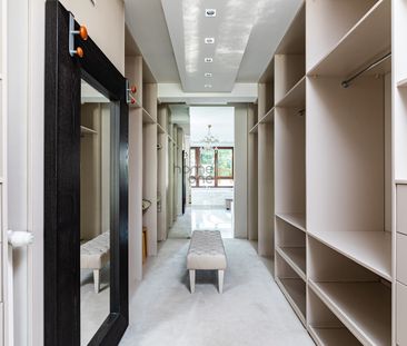 Dom przy pałacu w Wilanowie | siłownia, basen - Photo 1