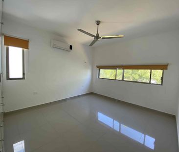 Casa de 4 recámaras, con amplios espacios, ubicada en Conkal. - Photo 4