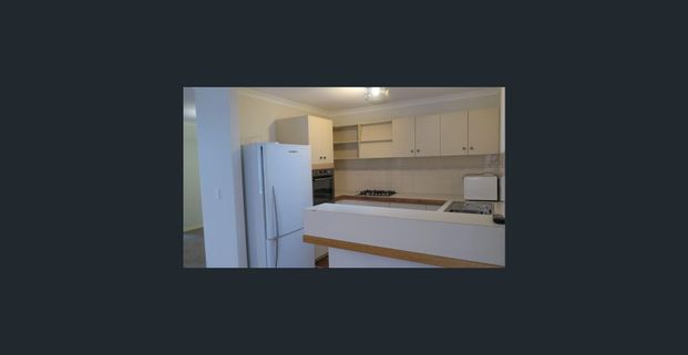 Charming Villa in the Heart of Joondanna! - Photo 1