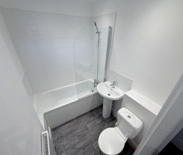 2 bedroom terraced house to rent - Photo 6