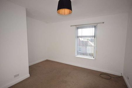 Bristol Street, Walney, Barrow-in-furness, LA14 - Photo 3