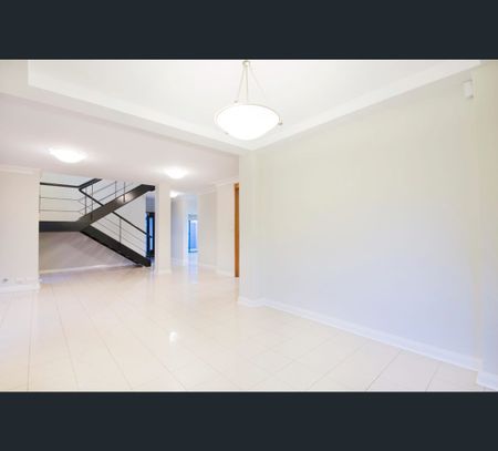 10 Hopetoun Street, South Perth, WA 6151 - Photo 5