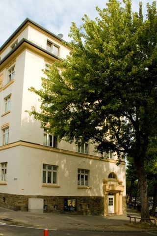 Geräumige 2 ZKB Wohnung in Wiesbaden - Foto 3