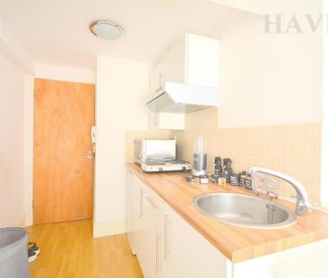 Studio to rent - Photo 3