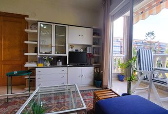 Bonito apartamento 2 dormitorios con piscina al lado del mar