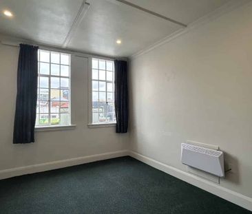 CITY CENTRE-ONE BEDROOM STUDIO - Photo 3