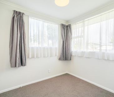 Low maintenance living on Burns - Photo 1
