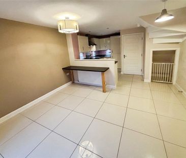 4 bedroom semi-detached house to rent - Photo 3