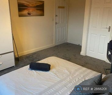 1 bedroom in a house share to rent - Photo 6