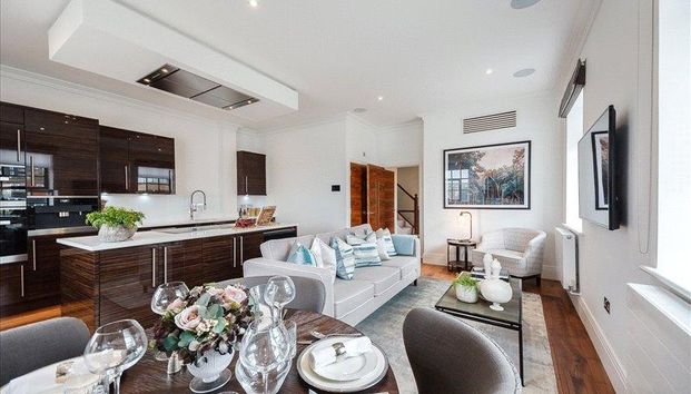 3 bedroom penthouse to rent - Photo 1