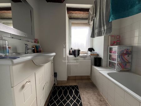 Location Maison 3 pièces 80m² - Photo 4