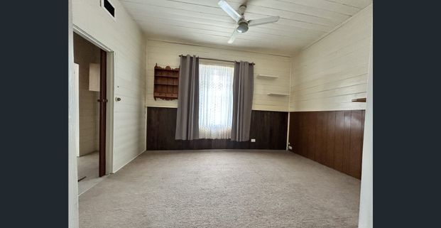 Centrally located with two bedrooms - Photo 1