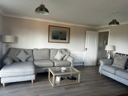 2 bedroom apartment to rent - Photo 5