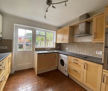 1 bedroom in a house share to rent - Photo 6