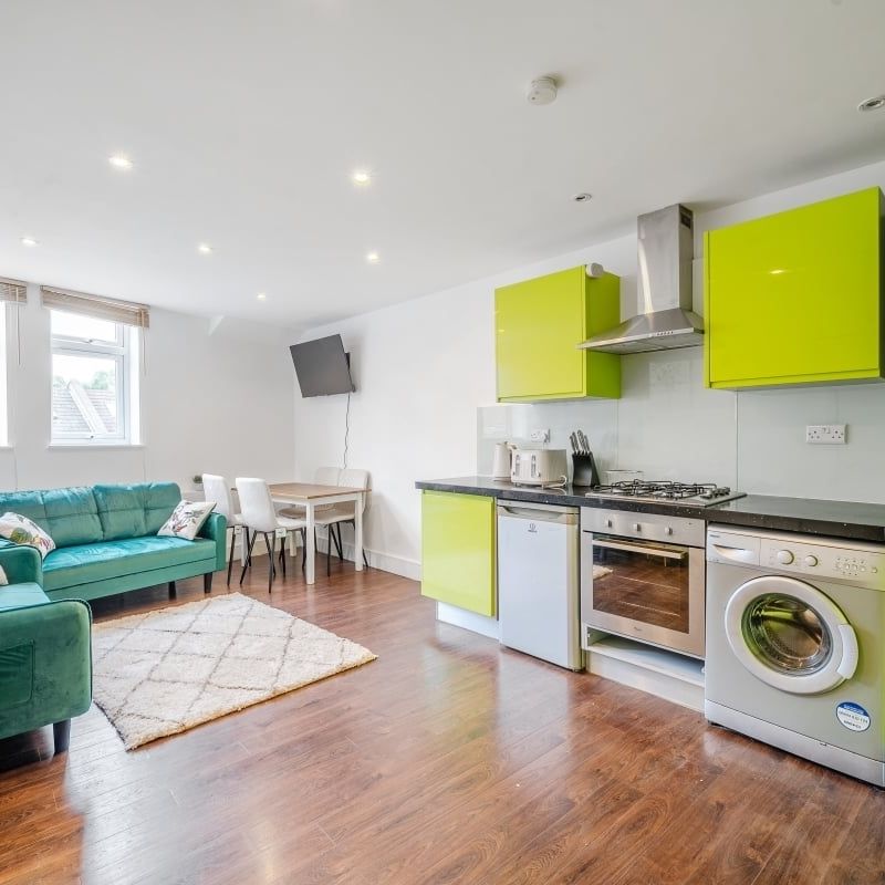 2 bedroom apartment to rent - Photo 1