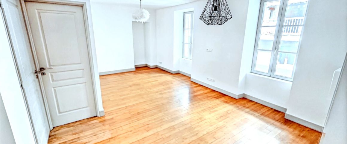 Aix-les-Bains centre-ville - 2 pièces de 43m2 - Photo 1