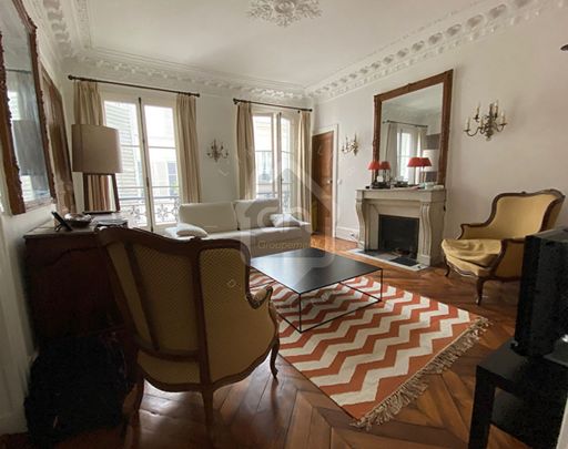 Appartement Paris 8ème de 4 pièce(s) 74.21 m2 LOCATION MEUBLE, - Photo 1