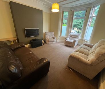 Room in a Shared House, Beechbank Road, L18 - Photo 2