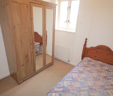 Gogarloch Syke, South Gyle, Edinburgh, EH12 - Photo 5