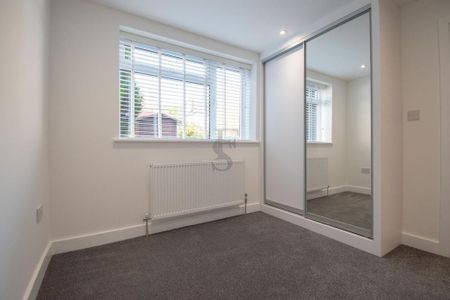 2 bedroom maisonette to rent - Photo 2