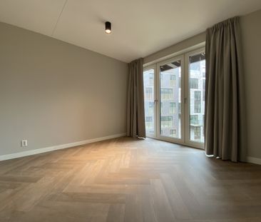 LUXE DRIEKAMERAPPARTEMENT IN HYDE PARK – INSTAPKLAAR EN HOOGWAARDIG... - Photo 1