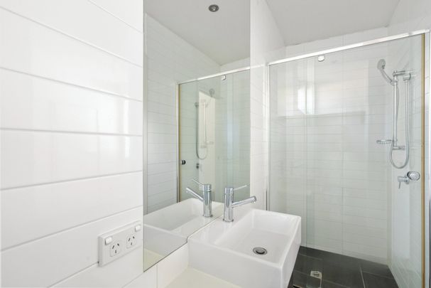 TWO BEDROOM, TWO BATHROOM OASIS - Photo 1