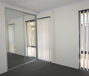 1x1x1 low maintenance unit! - Photo 1