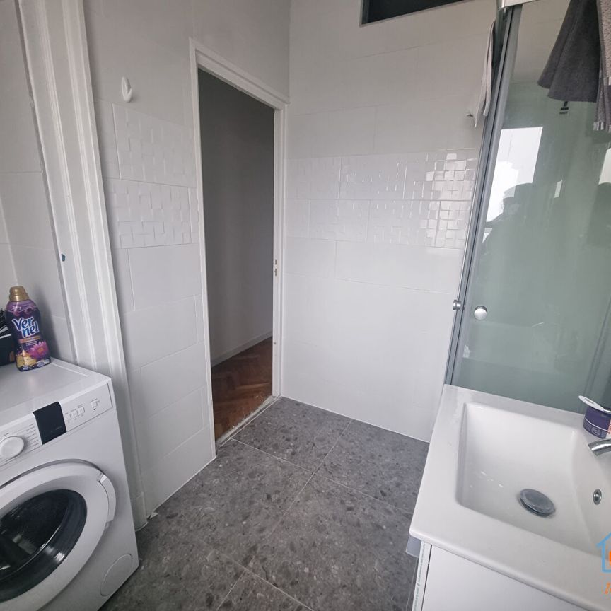 Chambre meublée en colocation à louer dans un appartement T5 en colocation à Strasbourg - Photo 1