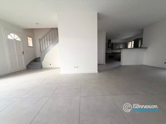 Location MaisonSucy-en-Brie - Photo 1