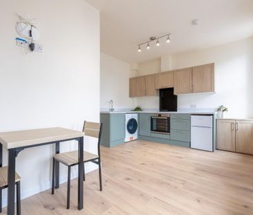 60 Dufferin Avenue, Apts 2 & 3, Bangor, BT20 3AD - Photo 5
