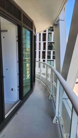 For Lease - 230 Simcoe Street Unit# 724, Toronto, Ontario - Photo 2