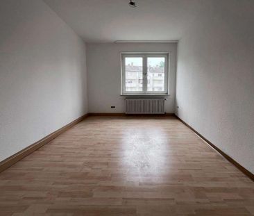KL - Nähe Volkspark, 3ZKB, moderne EBK, Stellplatz/Garage - Photo 1