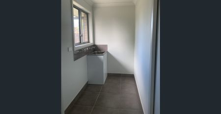 3 bedroom home in Tahmoor! - Photo 5