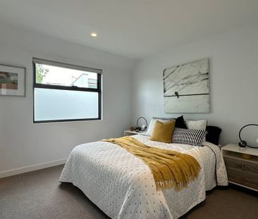 Exclusive Luxury Town Residence in the Heart of Camberwell - Photo 3