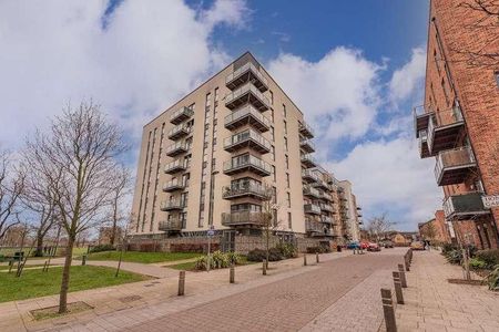 Academy Way, Dagenham, Essex, RM8 - Photo 4