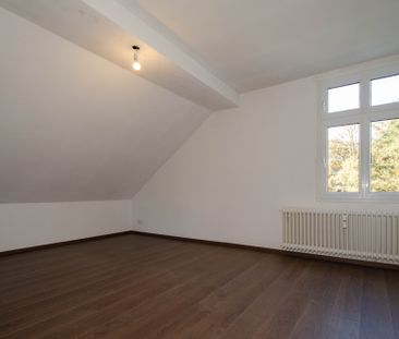 Elegante Dachgeschosswohnung im sanierten Altbau – ruhig und zentra... - Photo 4