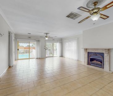 5 Hampton Road, Essendon West - Photo 3