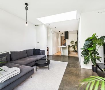 2 bedroom ground floor flat to rent - Photo 2