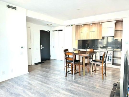 For Lease - 125 Peter Street Unit# 1708, Toronto, Ontario - Photo 1