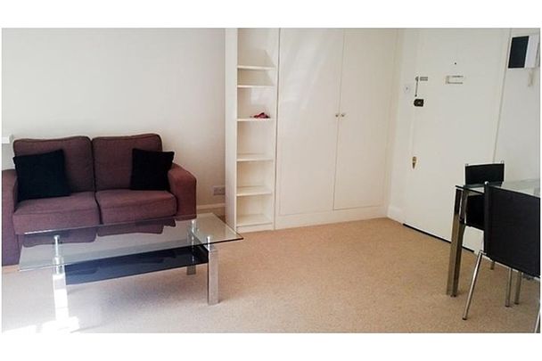 Pelham Court, Fulham Road, SW3, London - Photo 1