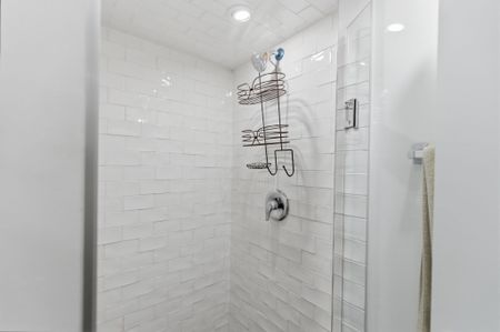 For Lease - 113 Divadale Drive, Toronto, Ontario - Photo 2