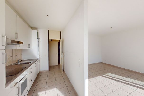 Moderno 4.5 locali a due passi dal lago - Foto 1