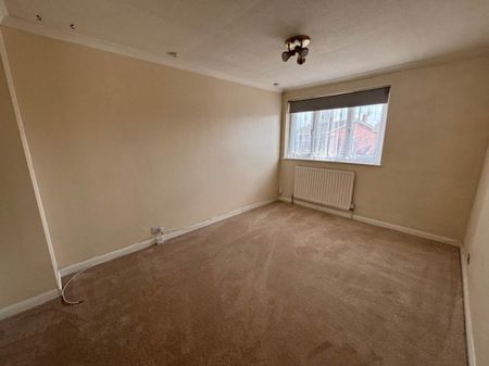 Worle, Weston-super-Mare, North Somerset - Photo 4